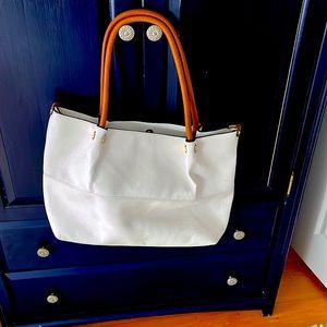Kathy Ireland White Tote Bag